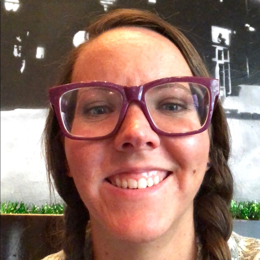 Meet your Posher, Cady